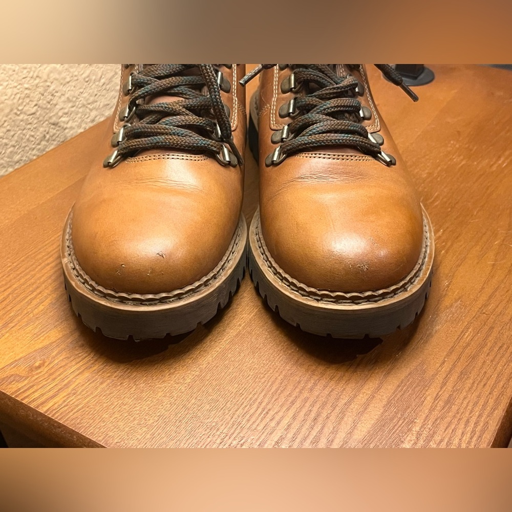 White Mountain vintage leather hiking boots. Cushioned ankle. Anti-slip. Tan 9.5 - Picture 4 of 11